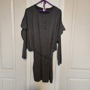 A Shappe Trendy Charcoal Grey loose Dress, Round neck, Trendy sleeves, L US size